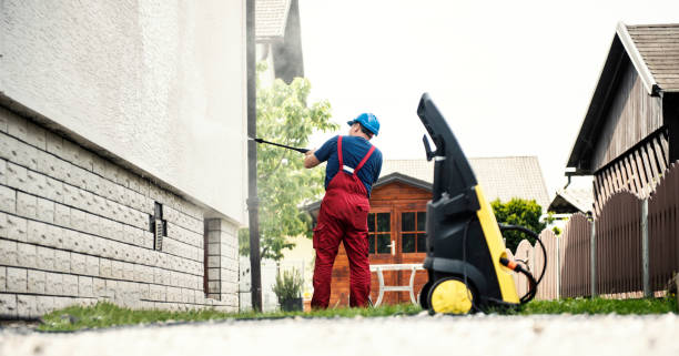 Best Deck Cleaning Services  in Alton, TX